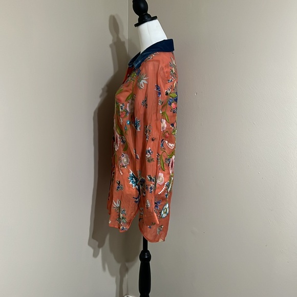 Soft Surroundings Women’s Button down Multi Color Floral L/S blouse Size M - Picture 2 of 7